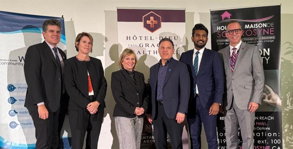 L-R: MPP Andrew Dowie; Nancy Brockenshire, weCHC Executive Director; Karen Waddell, House of Sophrosyne Executive Director; MPP Anthony Leardi; Bill Marra, HDGH President and CEO.